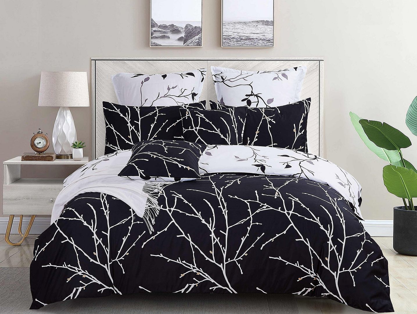 Tree Reversible Double Size White Duvet Quilt Cover Set